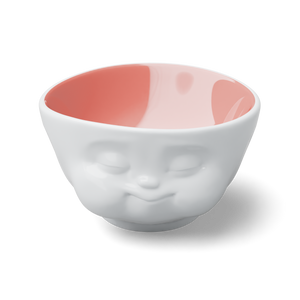 Designer 16.9 ounce capacity porcelain bowl in white with peach color on the inside featuring a sculpted ‘munching’ facial expression. From the TASSEN product family of fun dishware by FIFTYEIGHT Products. Quality bowl perfect for cereal, soup, side salads, and hearty dips.
